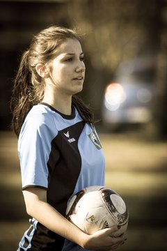 Bild 3979 - B-Juniorinnen SV Henstedt-Ulzburg - MTSV Olympia Neum�nster : Ergebnis: 0:4